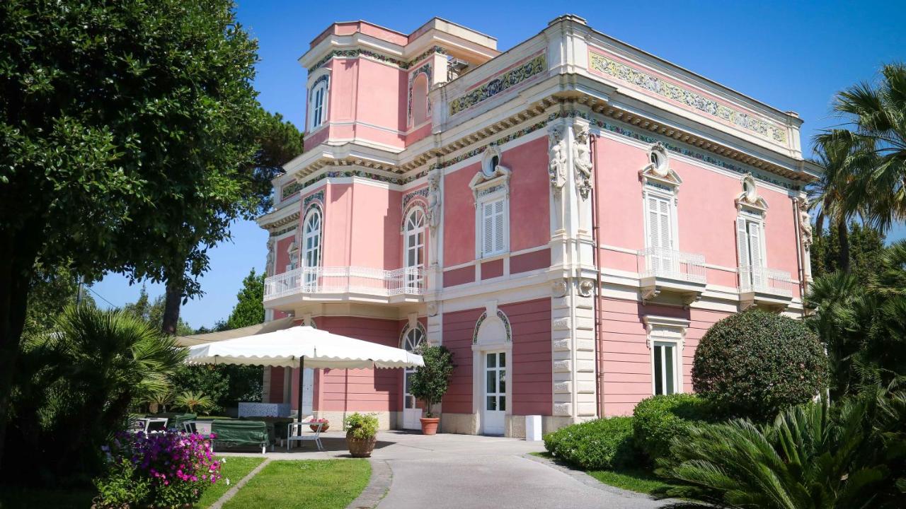 Palazzo dei Concerti - B&B