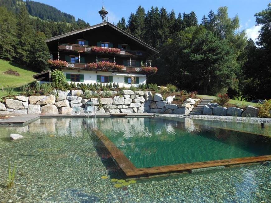 Haus Waldhof - B&B