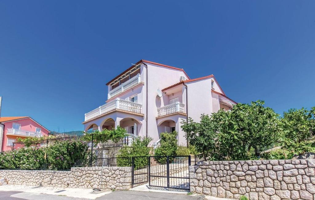 Apartmani Sabira - Chambres d’hôtes