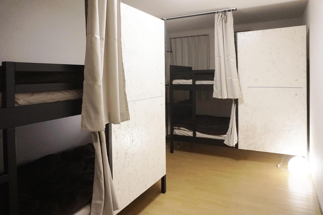 Bunk Bed in Mixed Dormitory Room