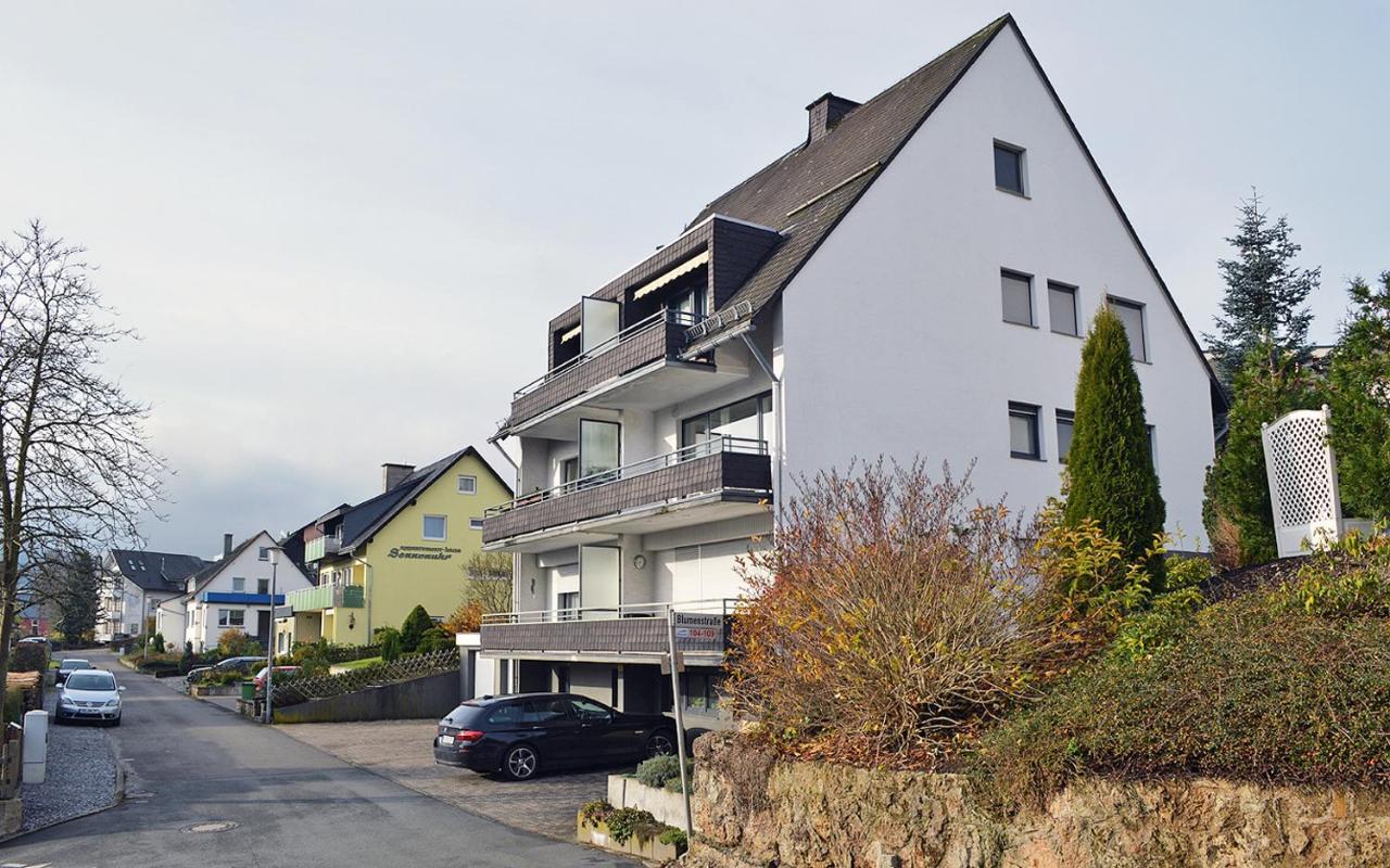 Apartamento con balcón