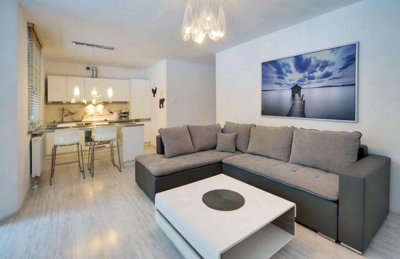 Apartment with Park View