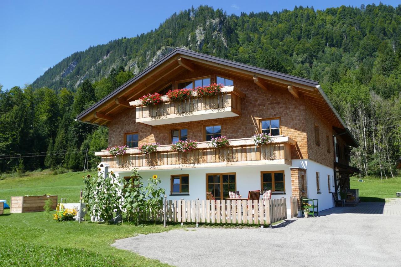 B&B Oberstdorf - Haus Wiesenruh - Bed and Breakfast Oberstdorf