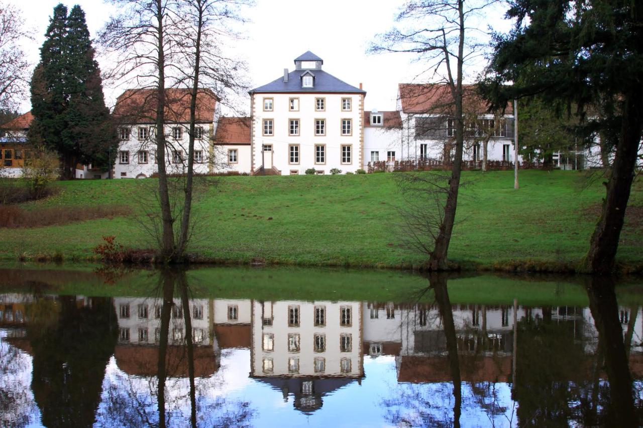 Apartment mit Terrasse