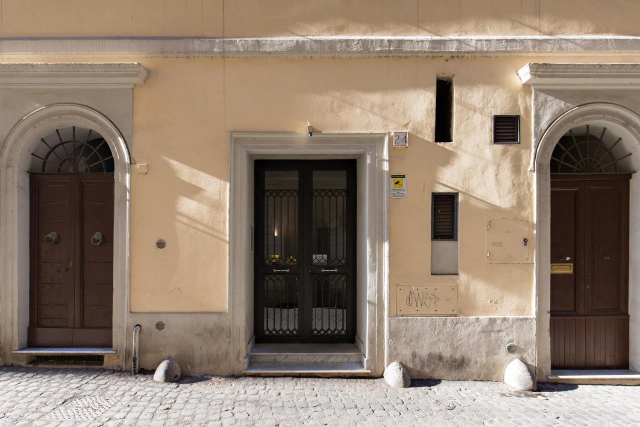 Rome As You Feel - Design Apartment at Colosseum - B&B