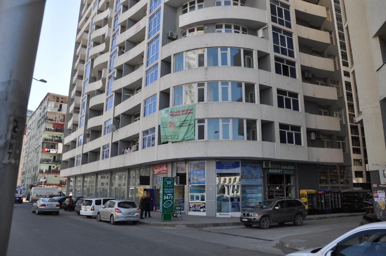 Kobaladze 8A 725 - Bed and Breakfast Batoemi