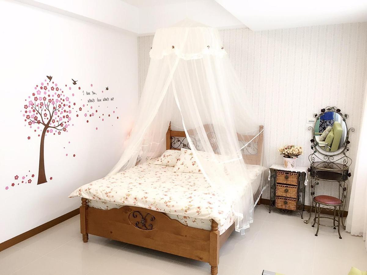Deluxe Double Room with Shower