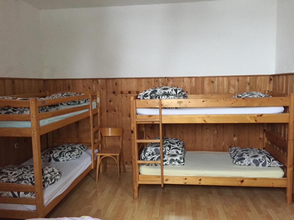Double or Twin Room with Shower