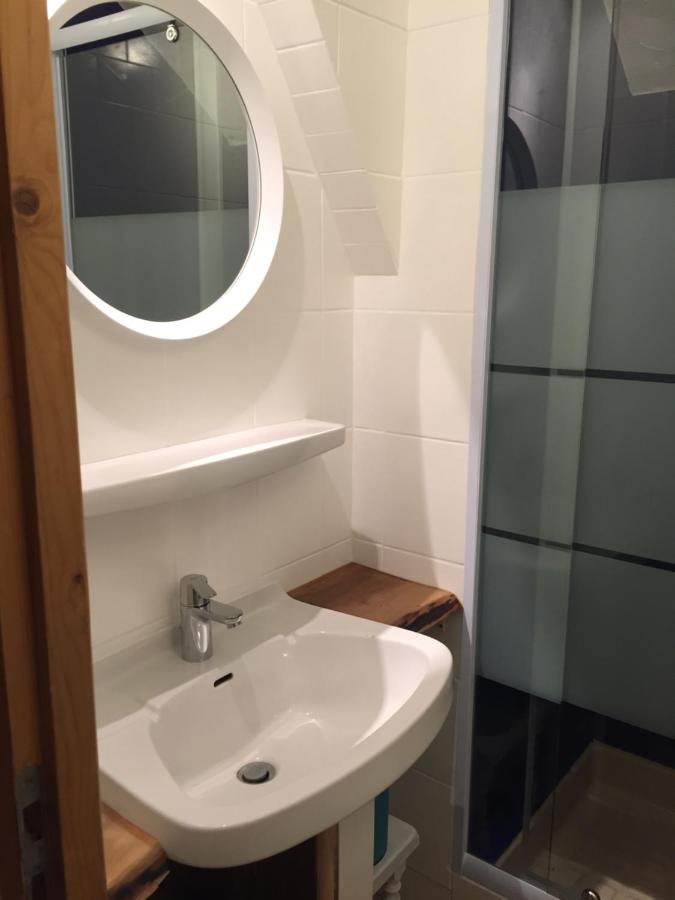Double or Twin Room with Shower