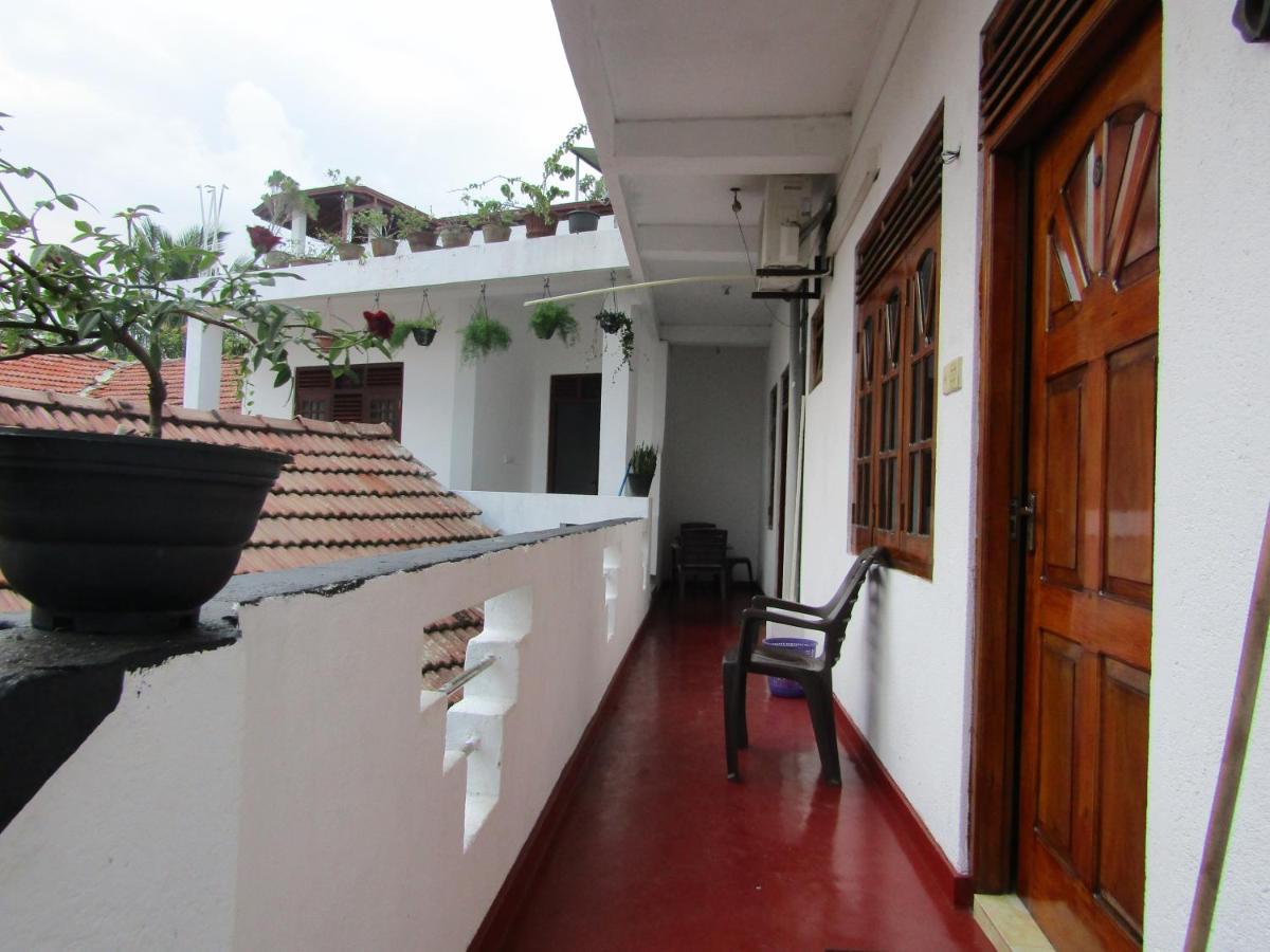 NEW SEA LION Guest House - Chambres d’hôtes Hikkaduwa