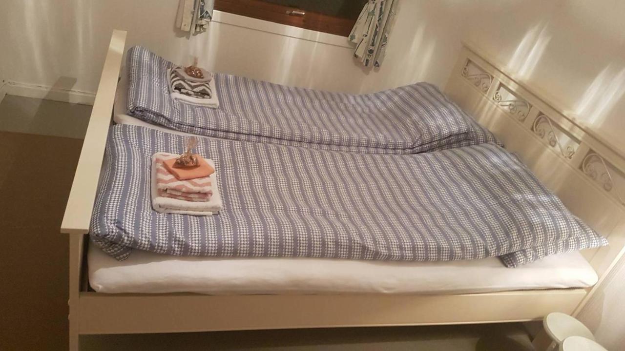 Double Room with Sea View and Shared Bathroom