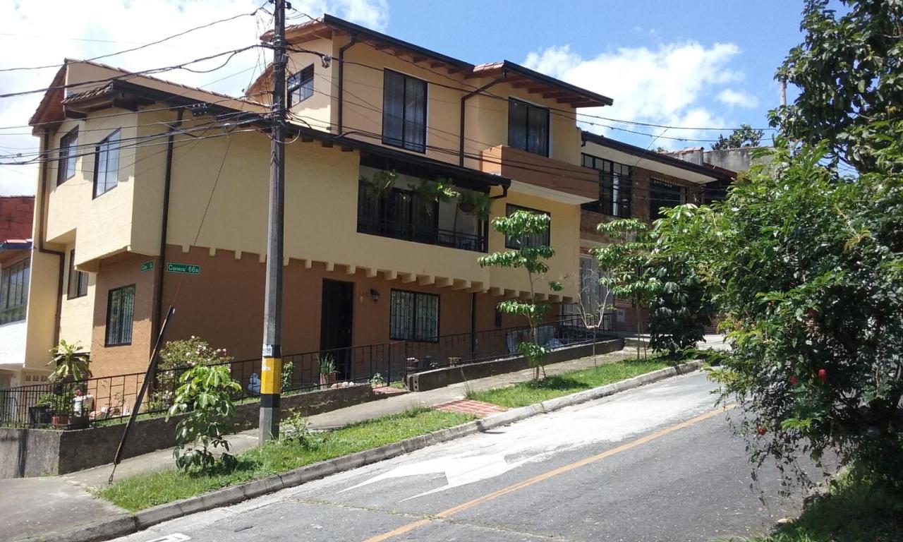 Mayorca Homestay - B&B Medellín