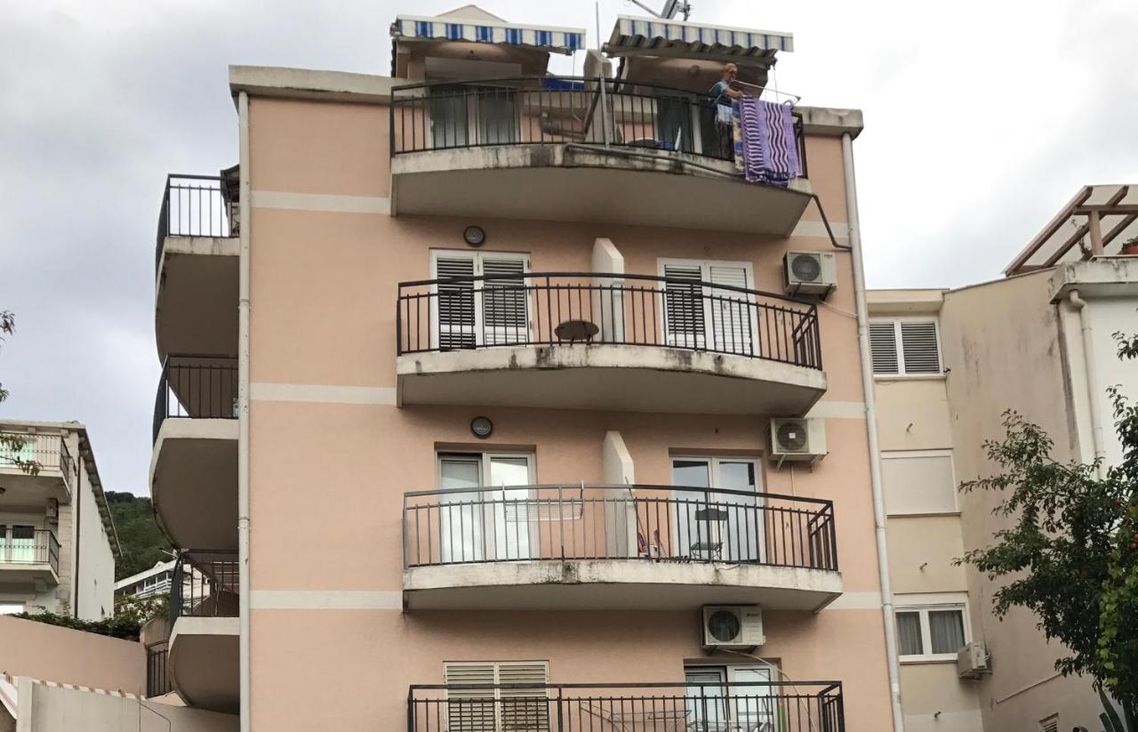 Apartment Igor - B&B Budva