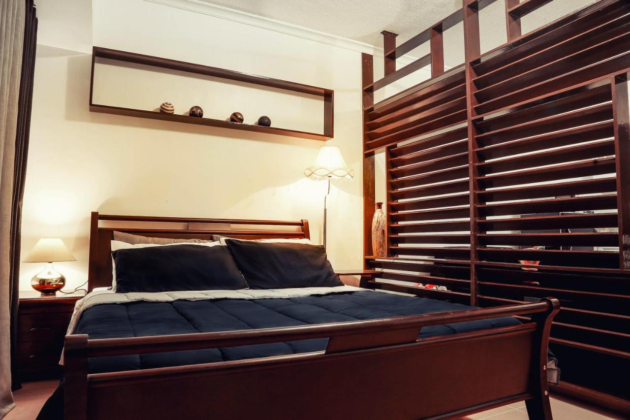 B&B Manila - 1014 West Insula Suites by AYS - Bed and Breakfast Manila
