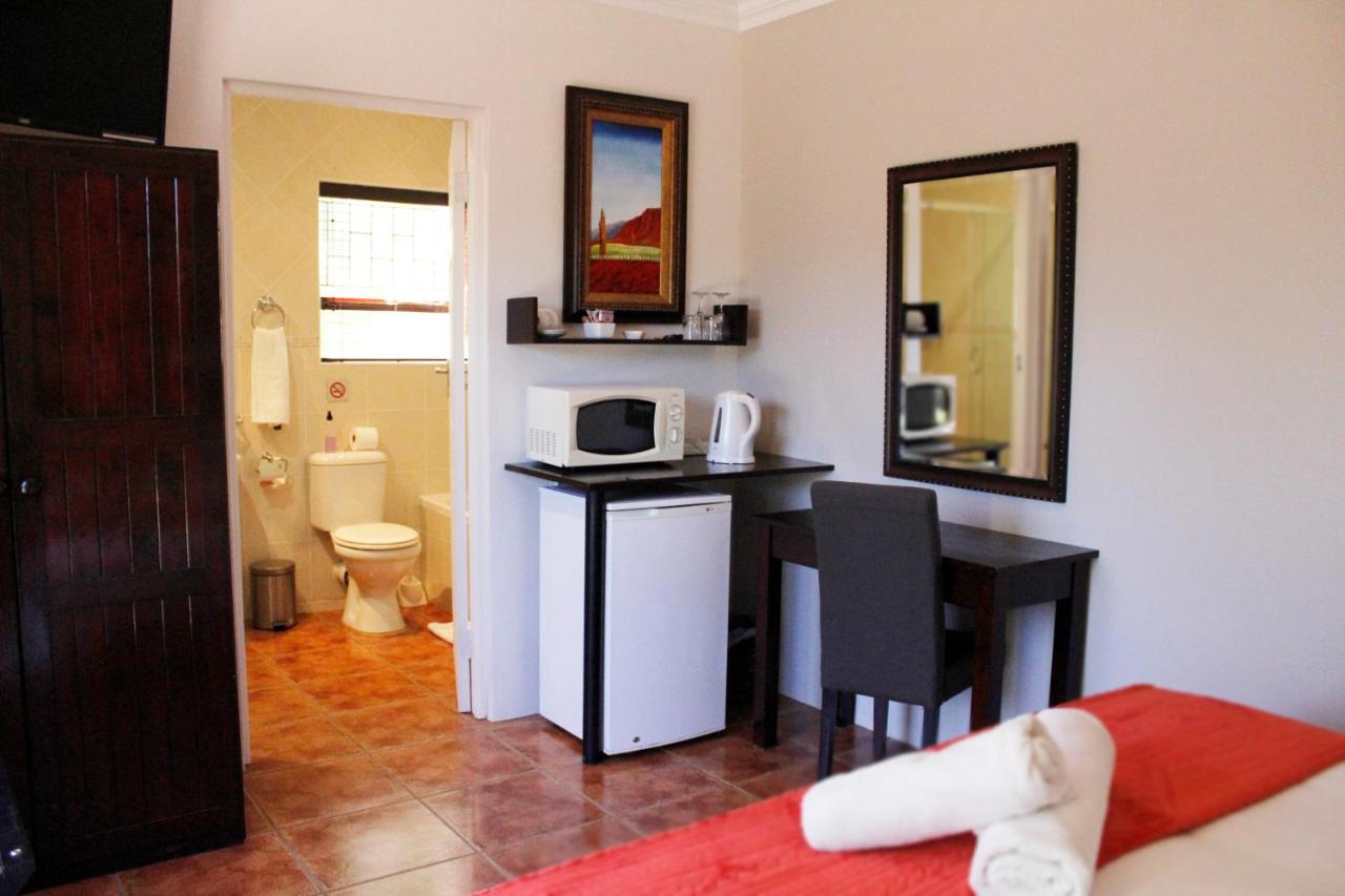 Standard Double or Twin Room with Garden View