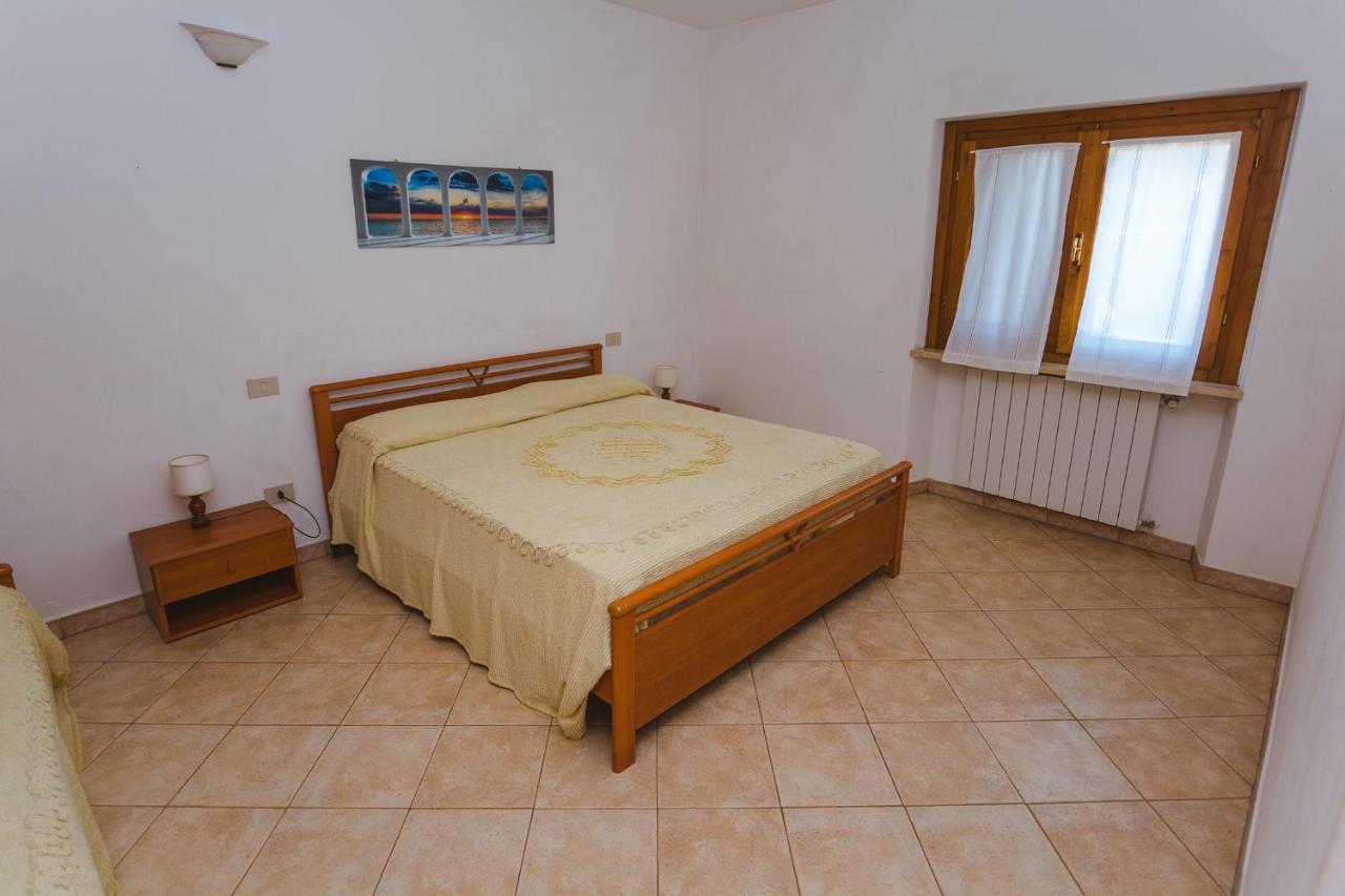 Apartamento de 1 dormitorio con jardín