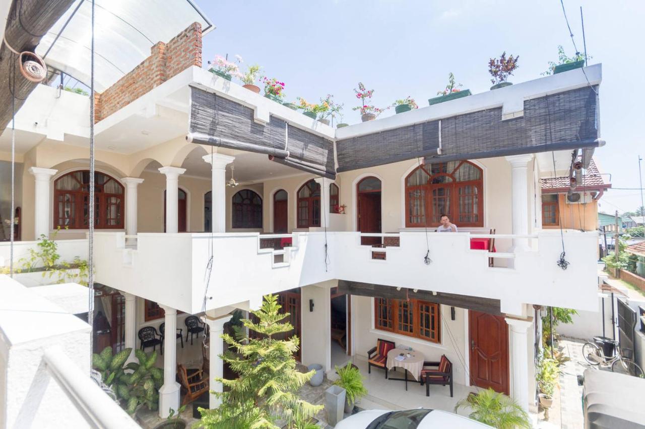 Angel Inn Guest House - B&B