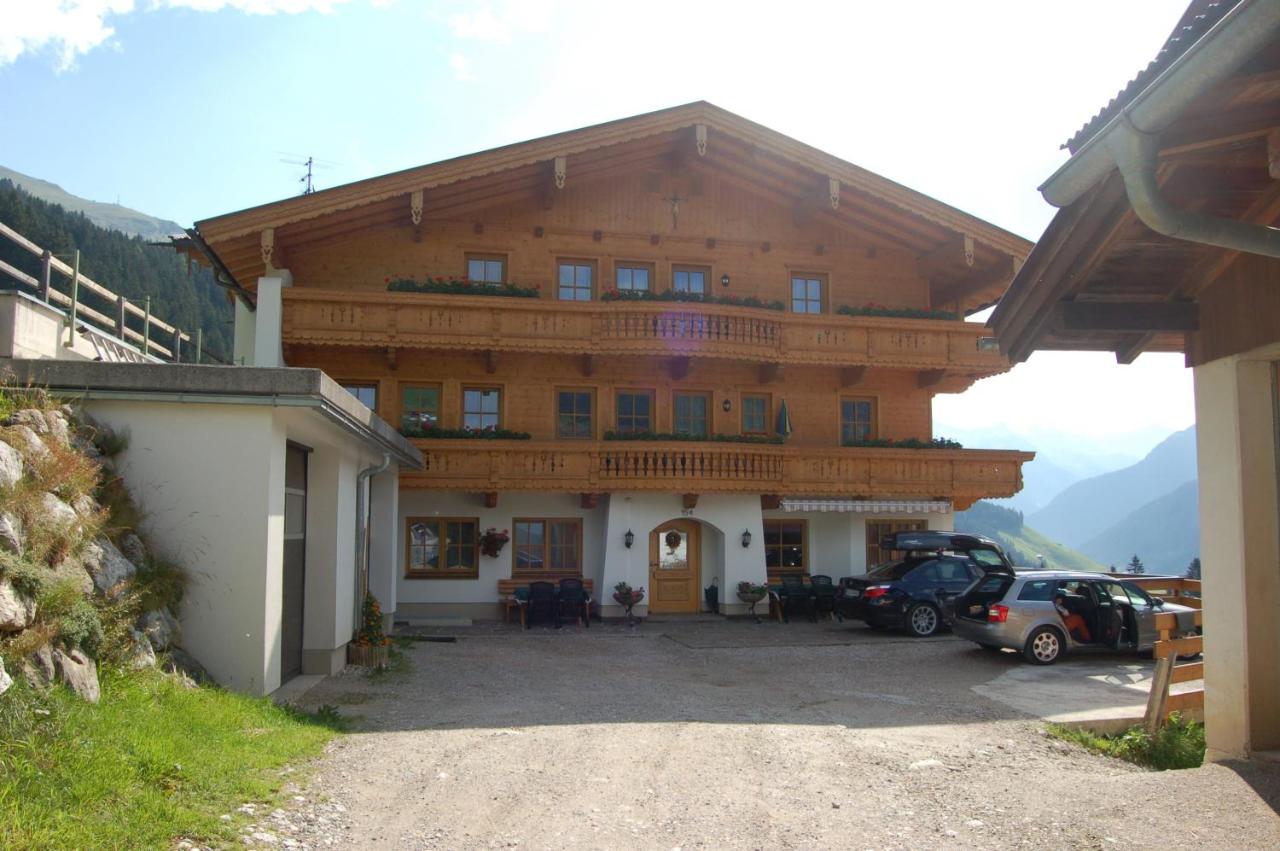 Honsnhof - Ferienwohnung Tux