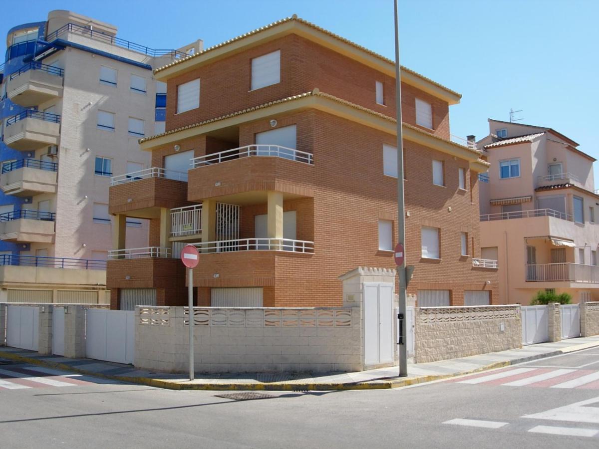 OLIVA HOLIDAYS 1 - Ferienwohnung