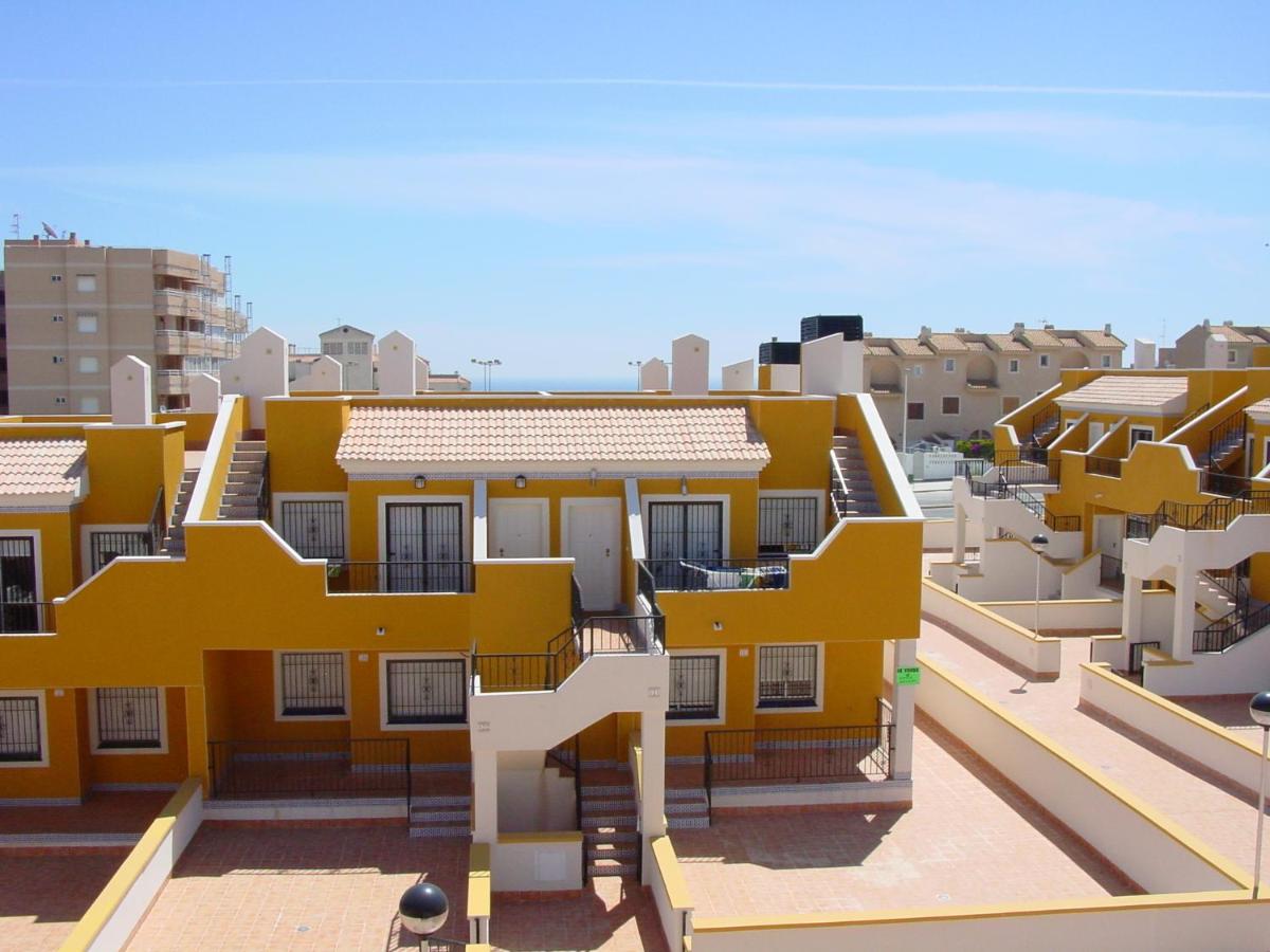 Bungalow Arenales del Sol, Alicante - B&B