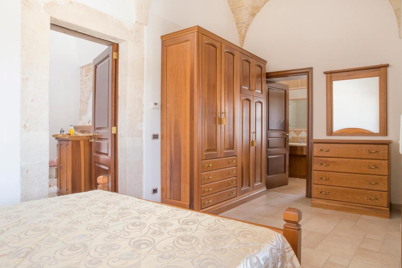 Suite with Hot Tub