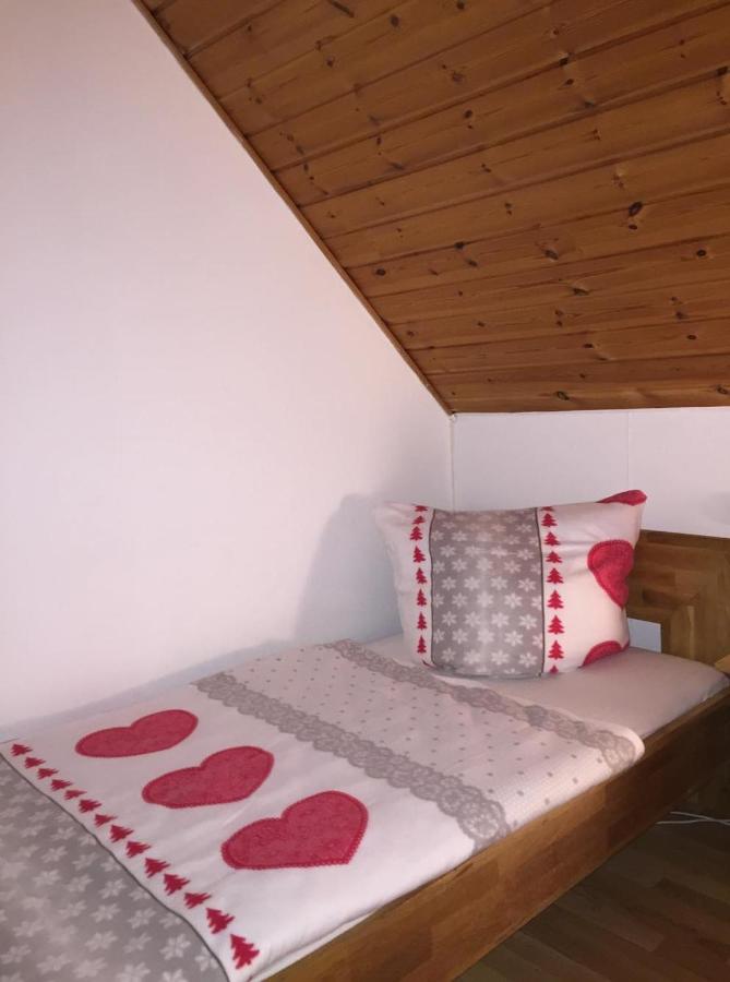 Ferienhaus am Silbersee Leni - Ferienwohnung