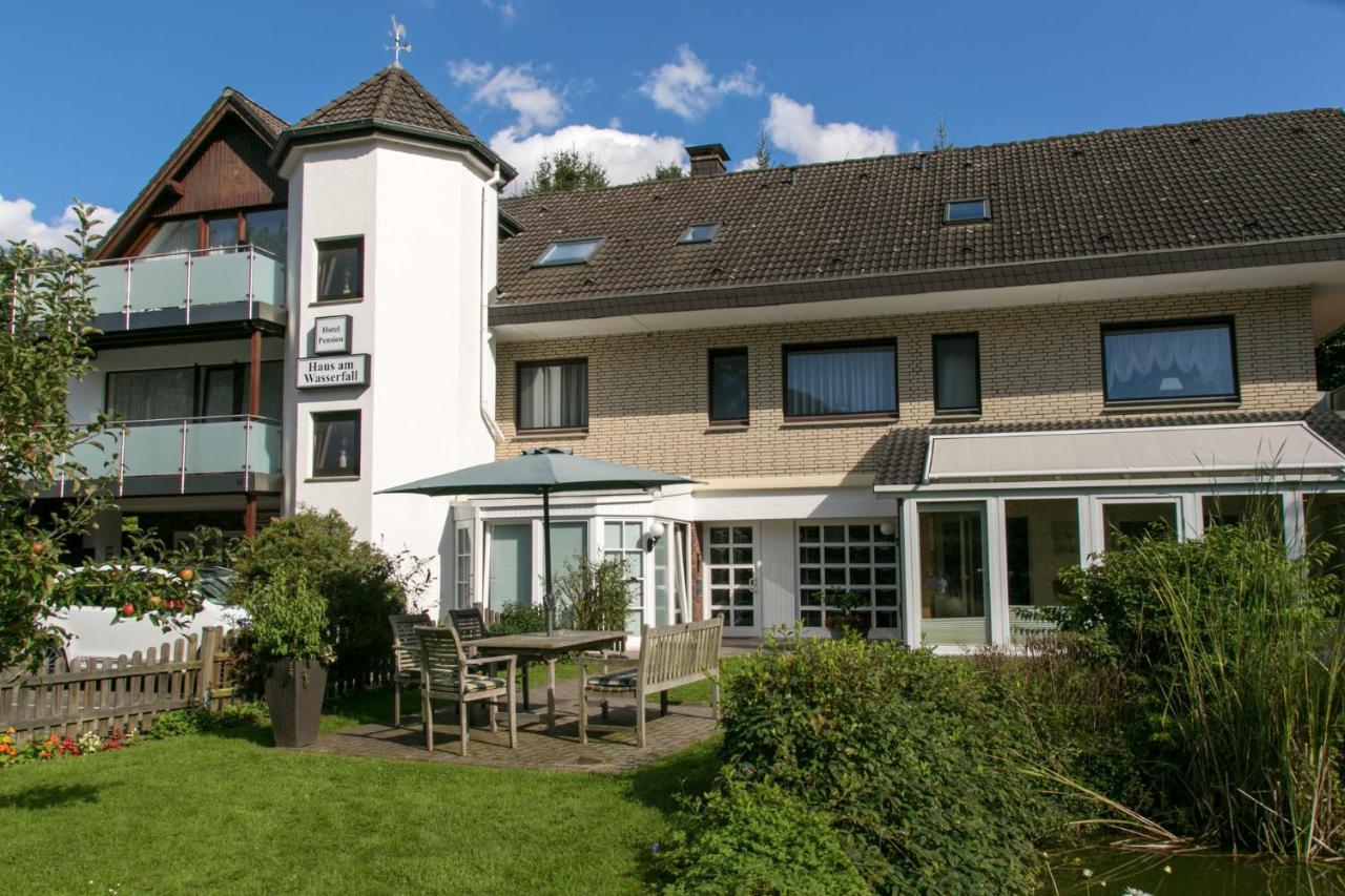 Haus am Wasserfall - Ferienwohnung Detmold