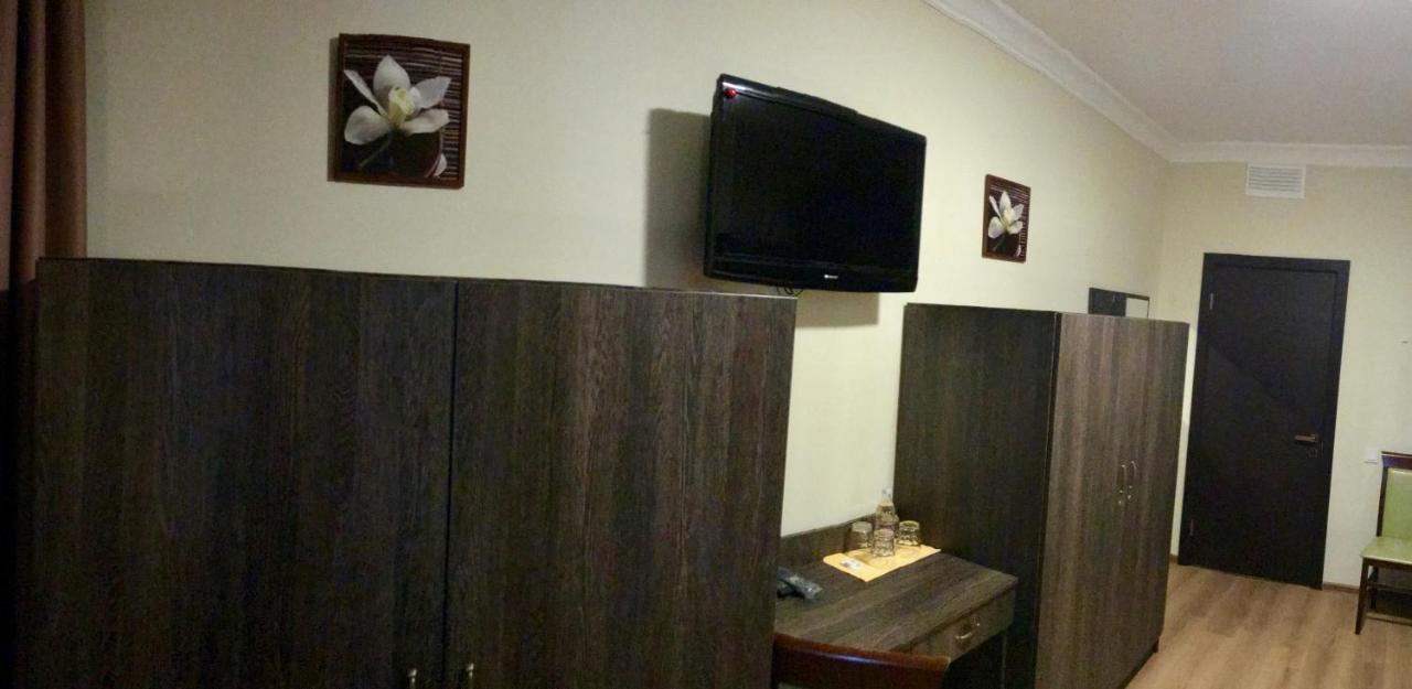 Chambre Quadruple Économique avec Salle de Bains Commune