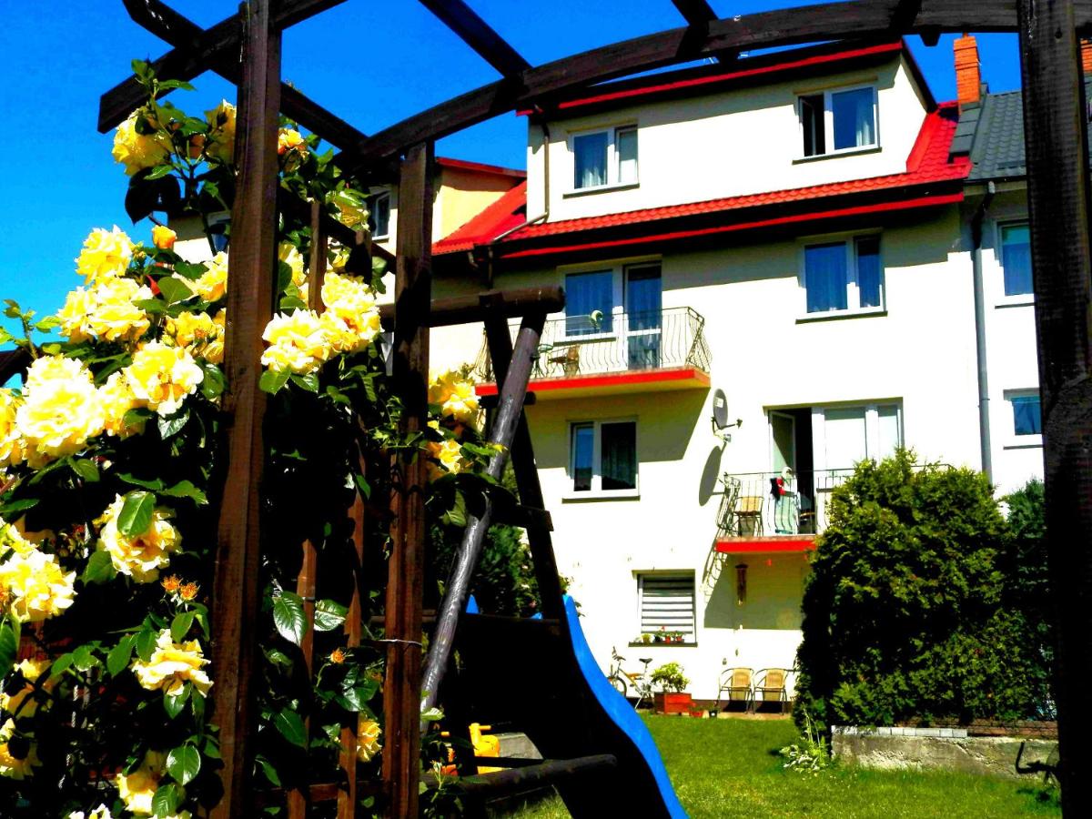 B&B Ustka - Dom Wczasowy Olivia - Bed and Breakfast Ustka