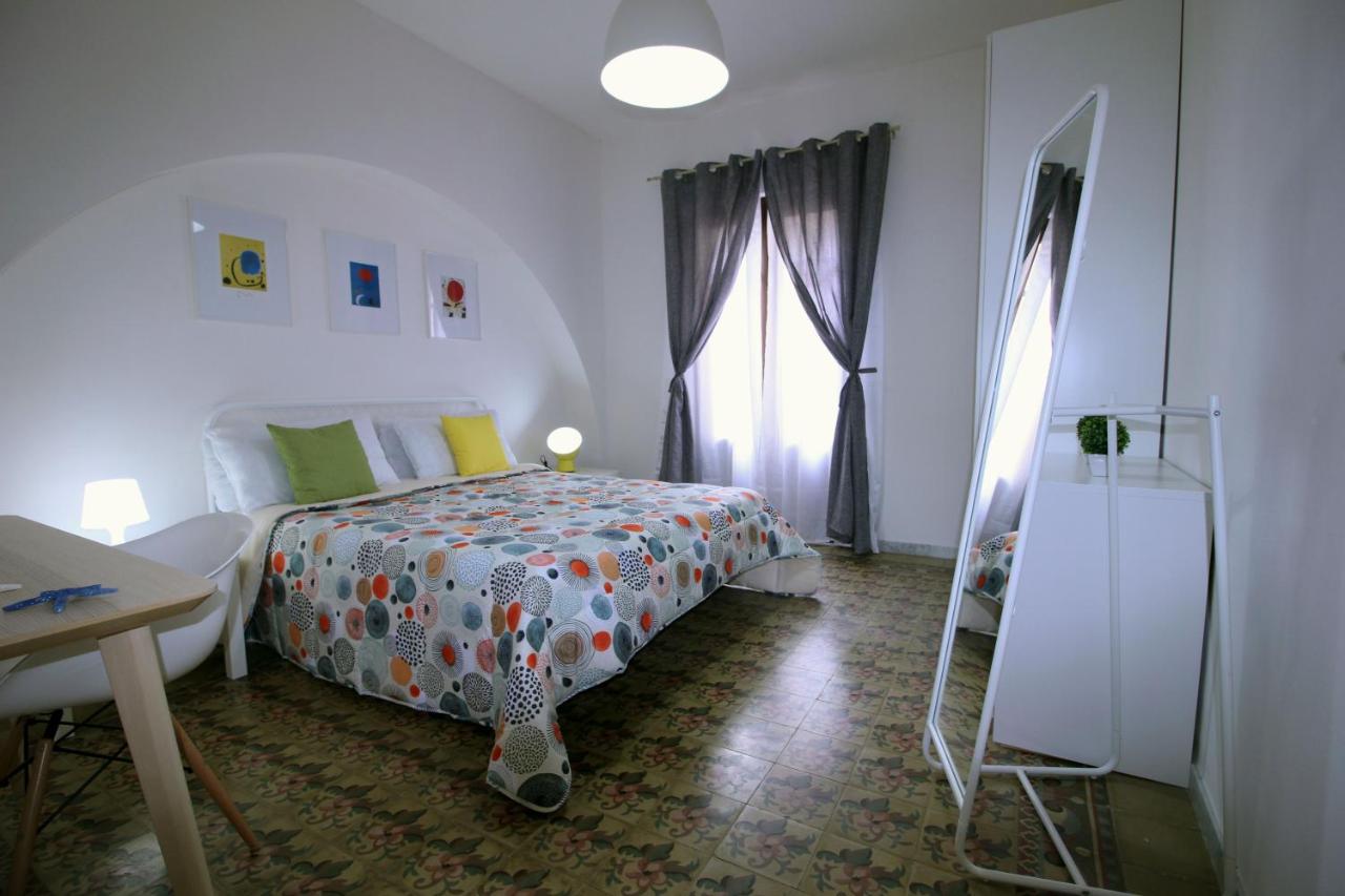 B&B Trapani - De Nobili's Apartments - Bed and Breakfast Trapani