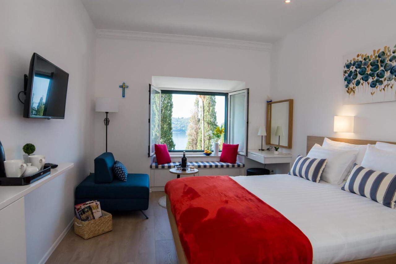Deluxe Double Room with Sea View