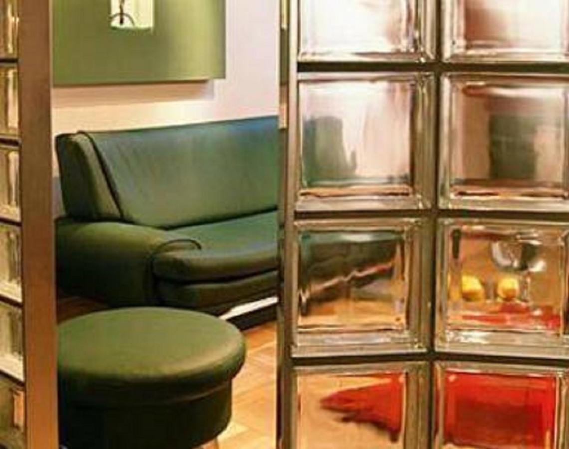 Studio Apartment (2 Adults)