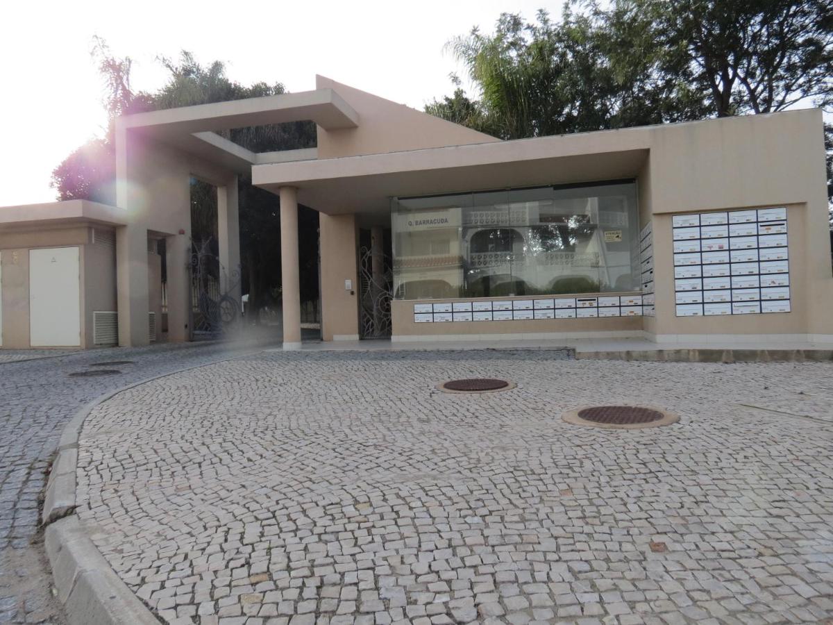 Apartamento em Quinta da Barracuda - B&B