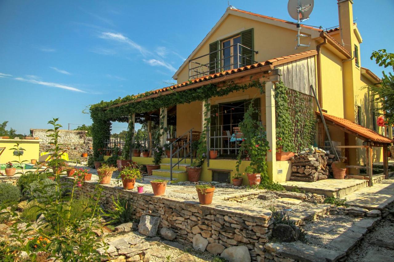 Villa Kolacje - B&B