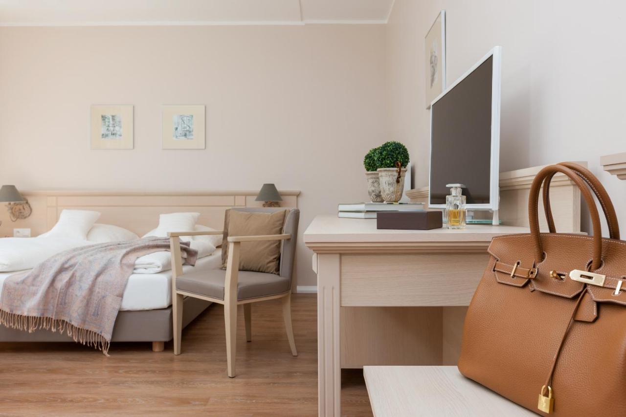 Studio-Apartment mit Balkon