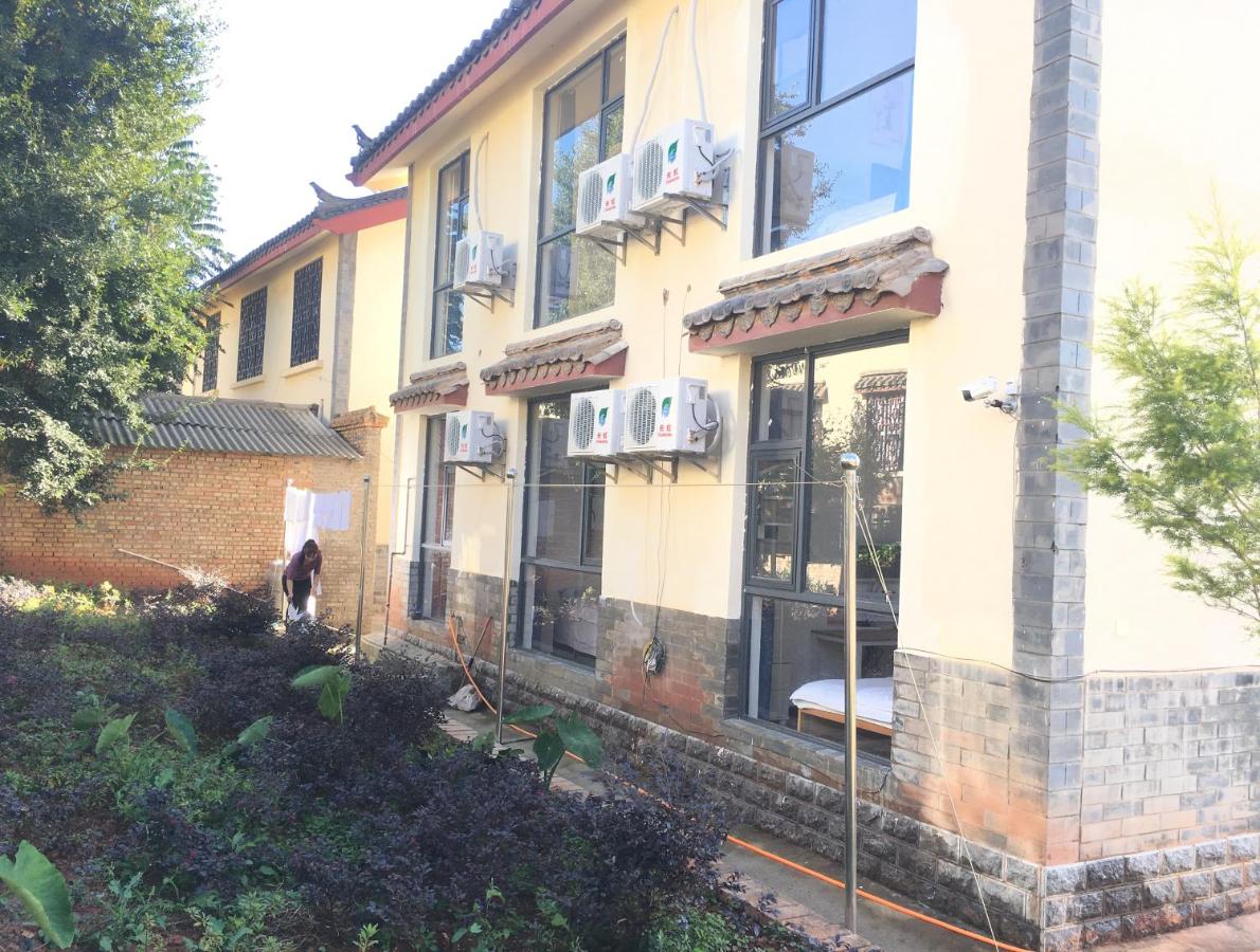 Kunming Stone Forest Homestay - Ferienwohnung