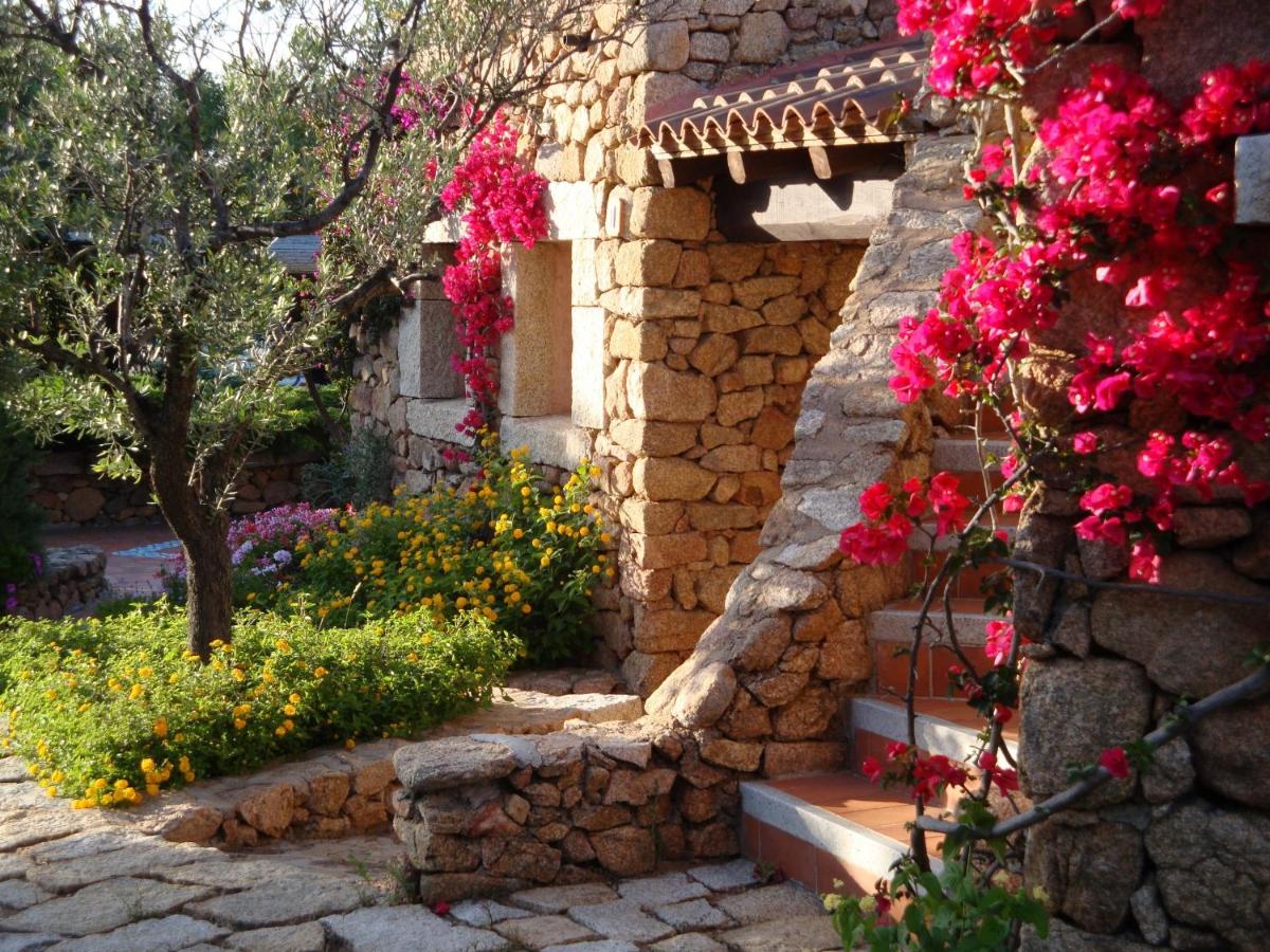 Residence L'Ea di Lavru - Appartamenti Mono-Bilo-Trilocali - B&B