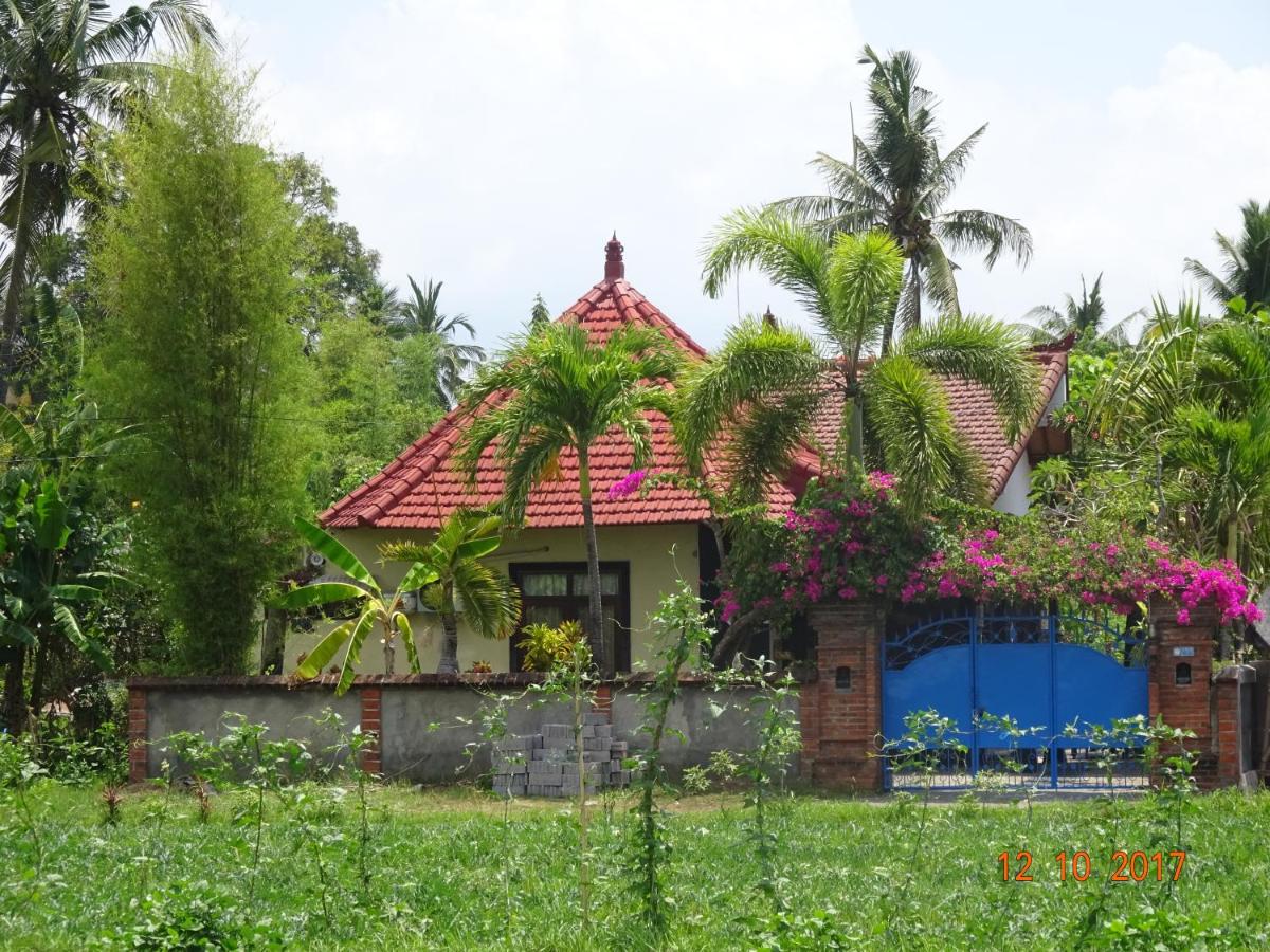 Villa Murni - Bed and Breakfast Lovina
