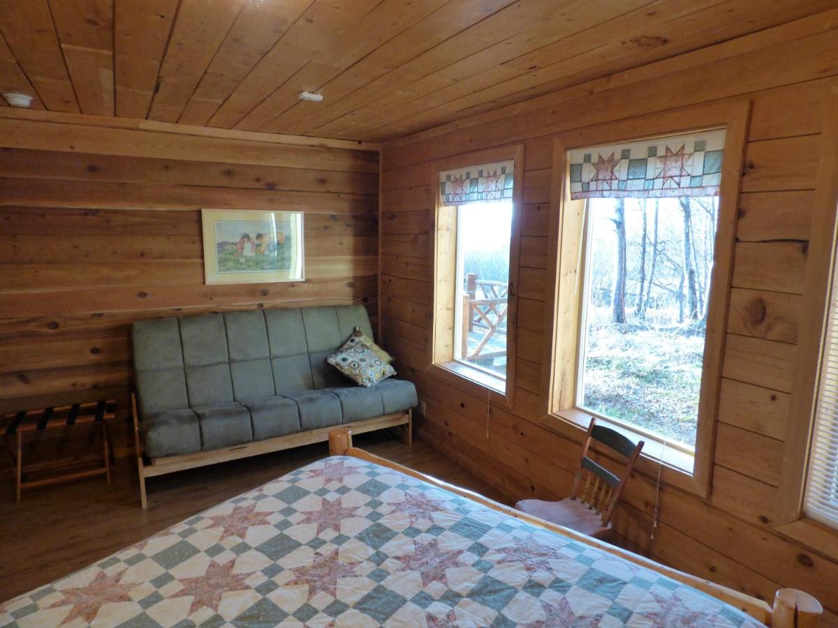 Queen Room with Garden View