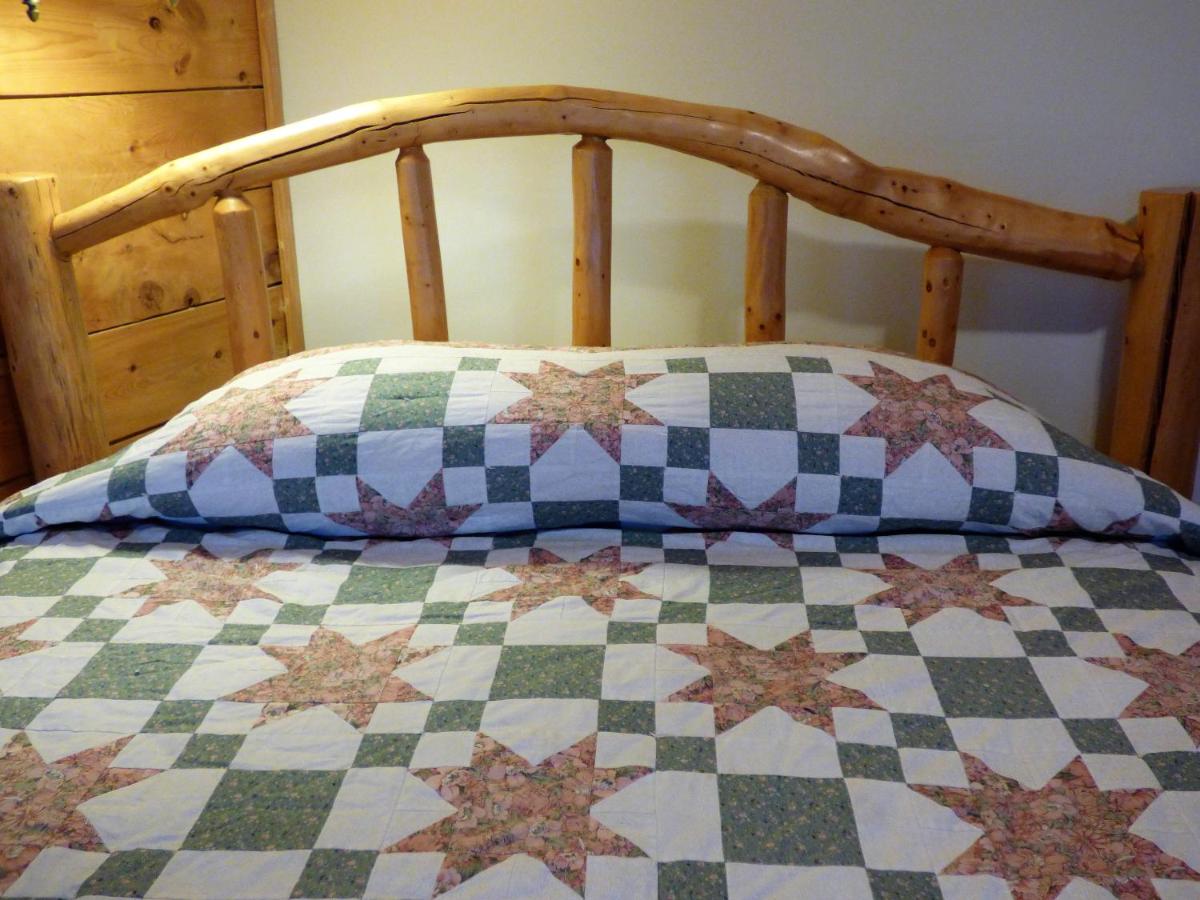 Queen Room with Garden View