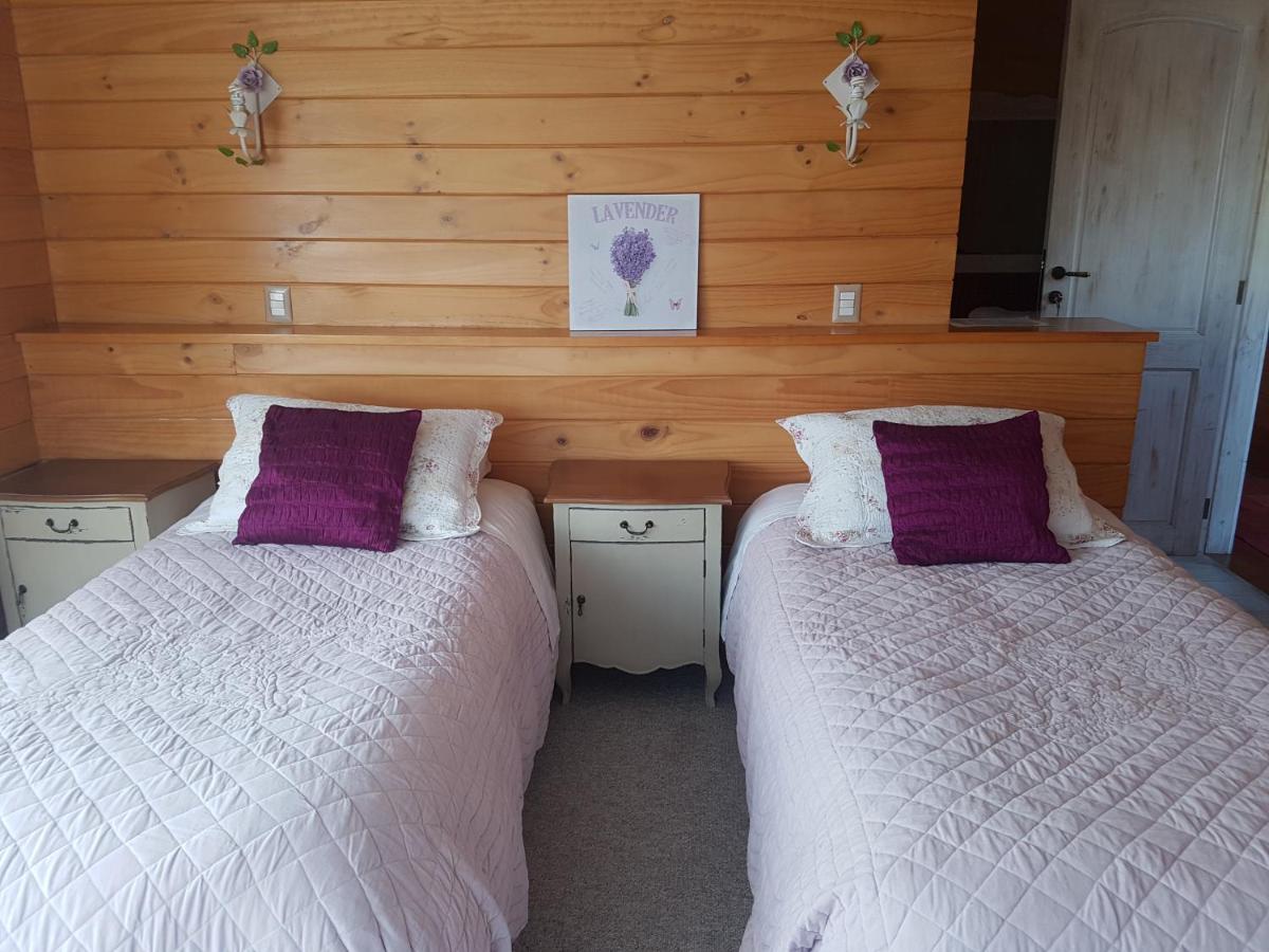 Doppel- oder Zweibettzimmer in Suite