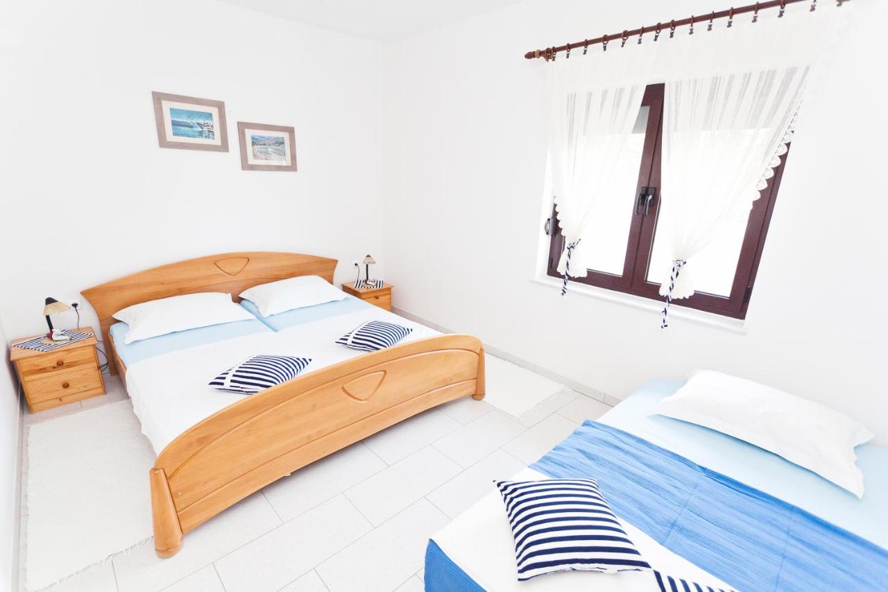 Apartment mit 3 Schlafzimmern und Meerblick