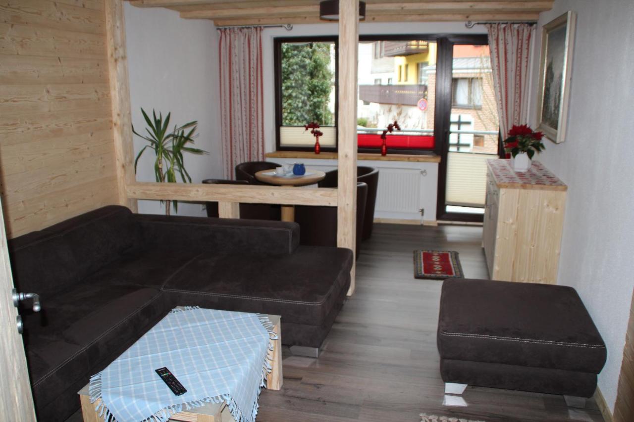 B&B Willingen - Landhaus Alpina - Bed and Breakfast Willingen