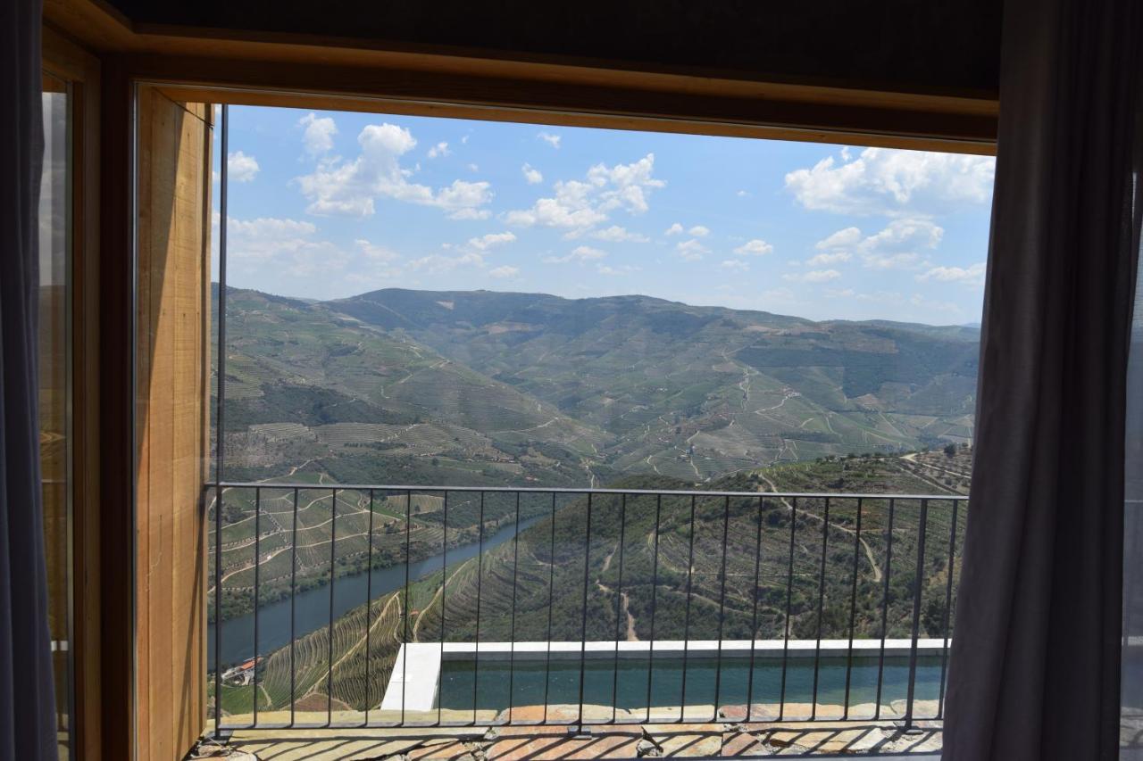 Chambre Double de Luxe avec Balcon - Vue sur Fleuve