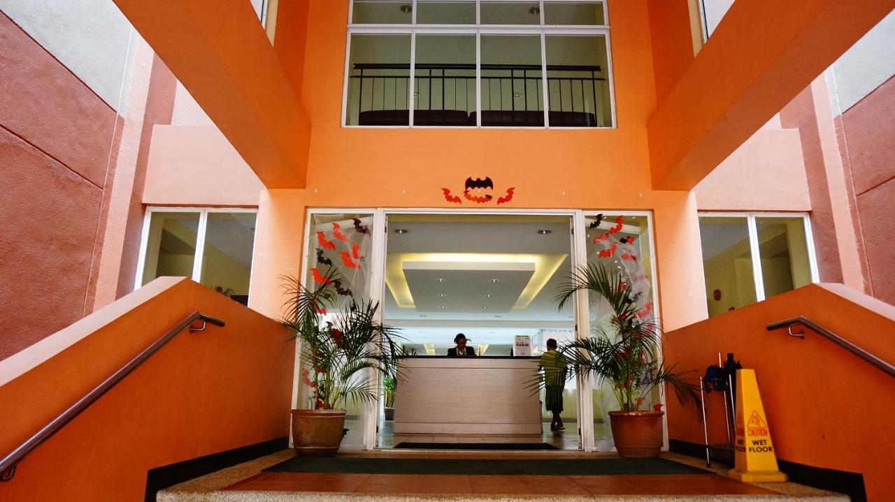 1 Bedroom Suite 2B207 in La Fayette Chateau Elysee - B&B Manila