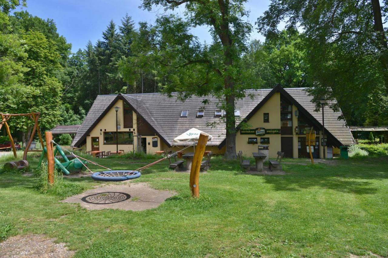 Penzion a Restaurace Pintovka - B&B Tábor