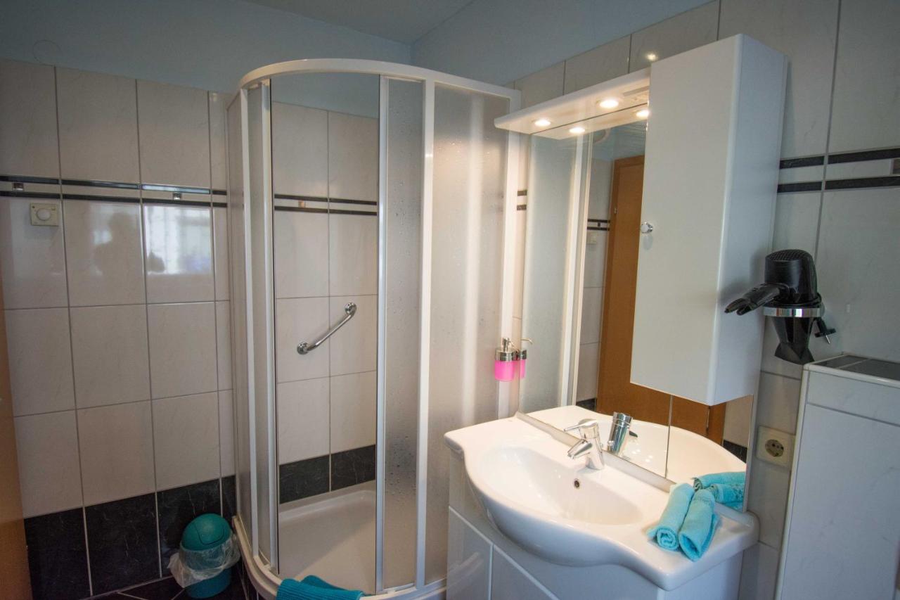 One-Bedroom Apartment with Balcony