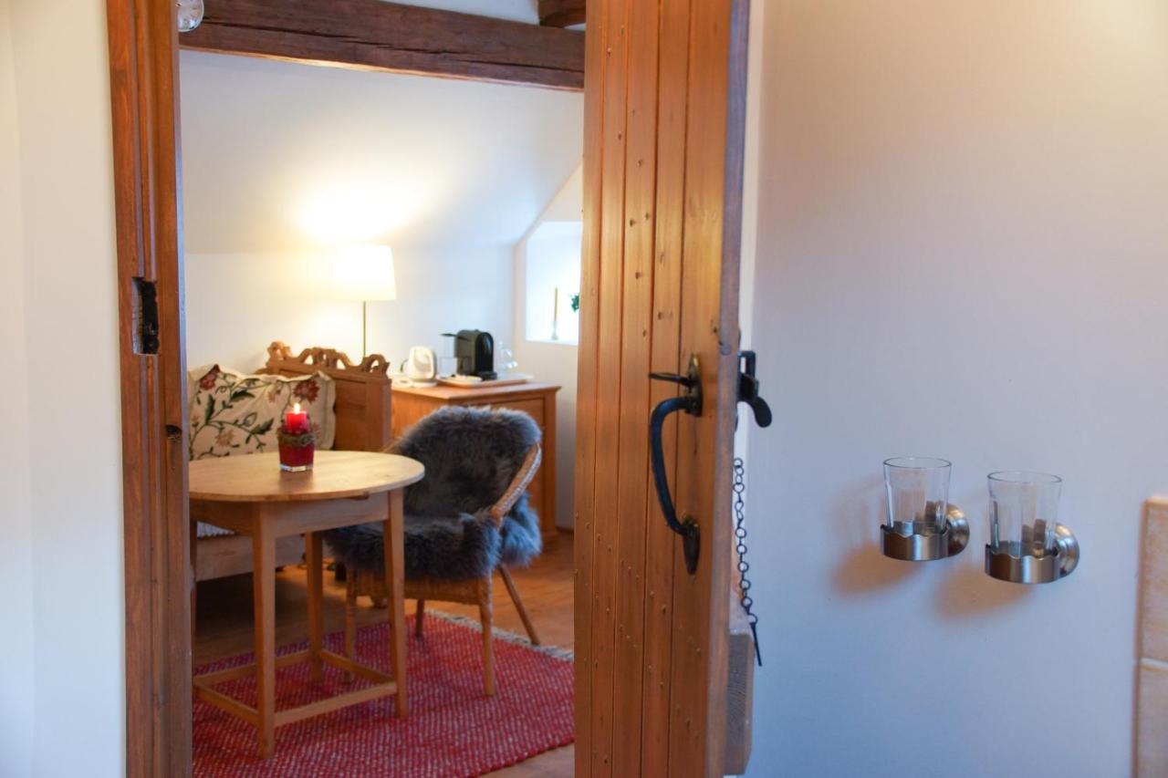 Doppelzimmer mit Gartenblick