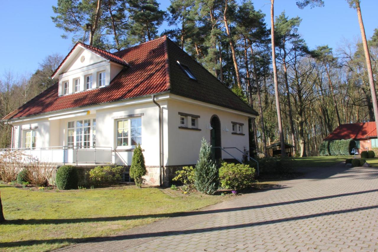 Apartment Nr.3 in Villa im Erdgeschoss mit Gartenblick