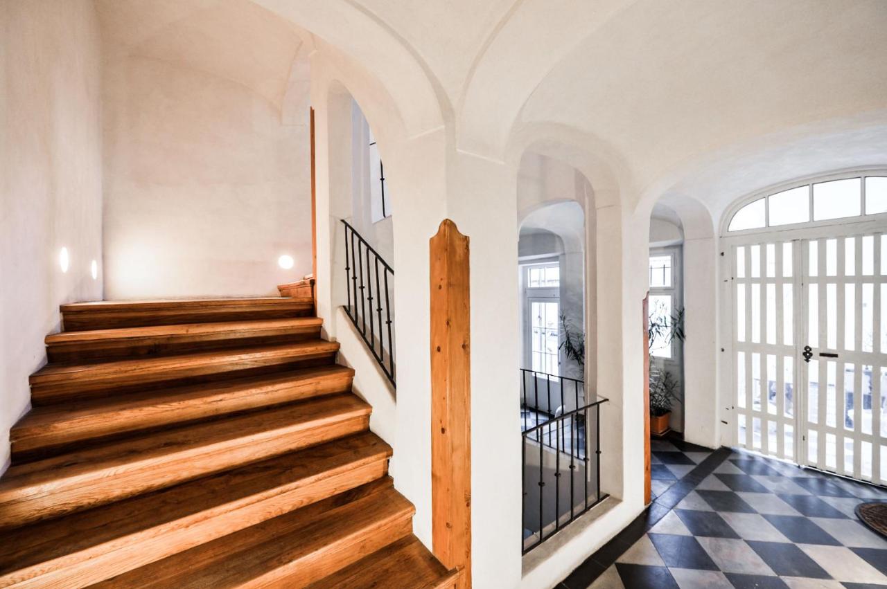 Romantic Apartment Prague near Charles Bridge - B&B